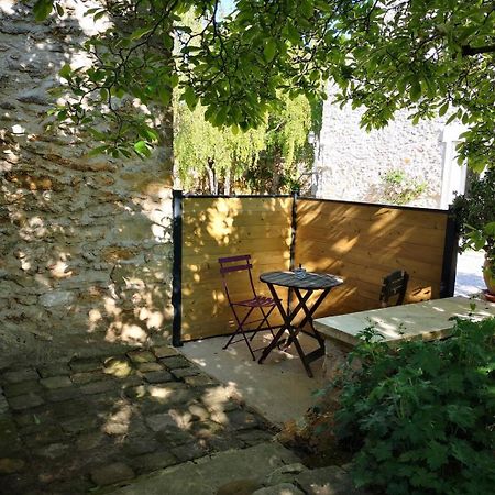 Petite Maison De Village Maincy Exterior photo
